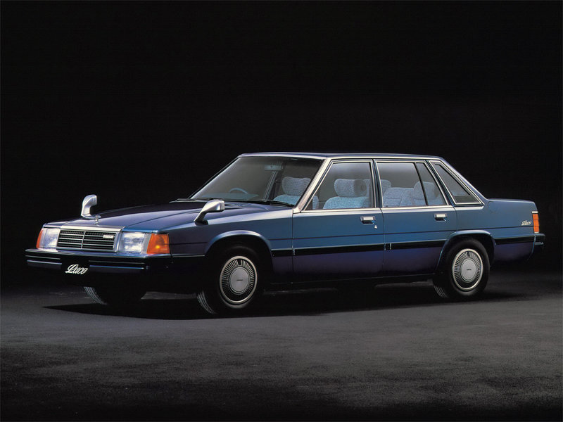 Mazda Luce (HBPH8, HBPHE, HBSN2, HBPS2) 4 поколение, седан (10.1981 - 09.1983)